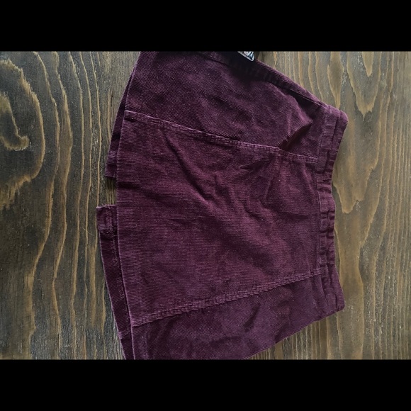 Skirt - Picture 3 of 3